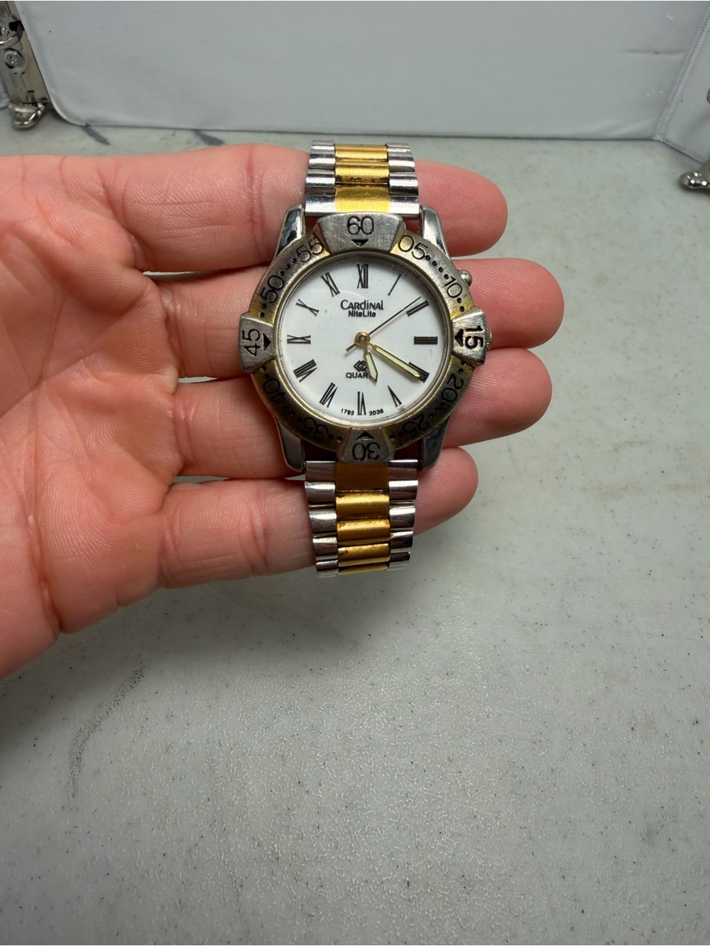 Vintage Nitelife Cardinal Two-Tone Quartz Wristwatch - White Dial